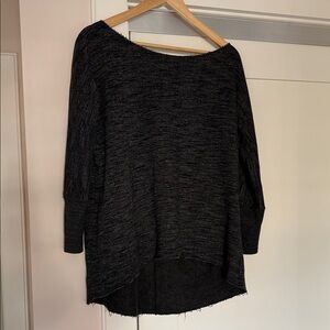 SOLOW Charcoal Off-the-Shoulder Sweatshirt
